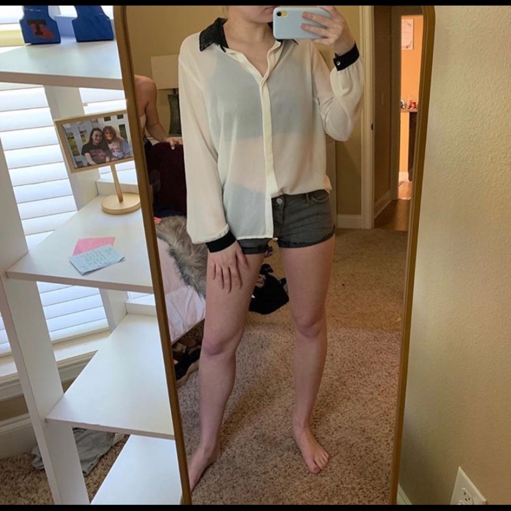 Forever 21 Cream and Black Blouse